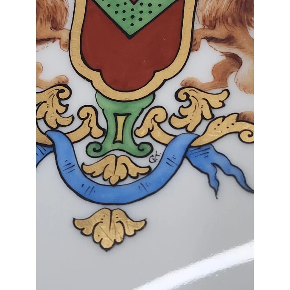 Set Of 4 Bohemia Czech Stouffer China Hand Painted Gold Lion Coat Of Arms Plates